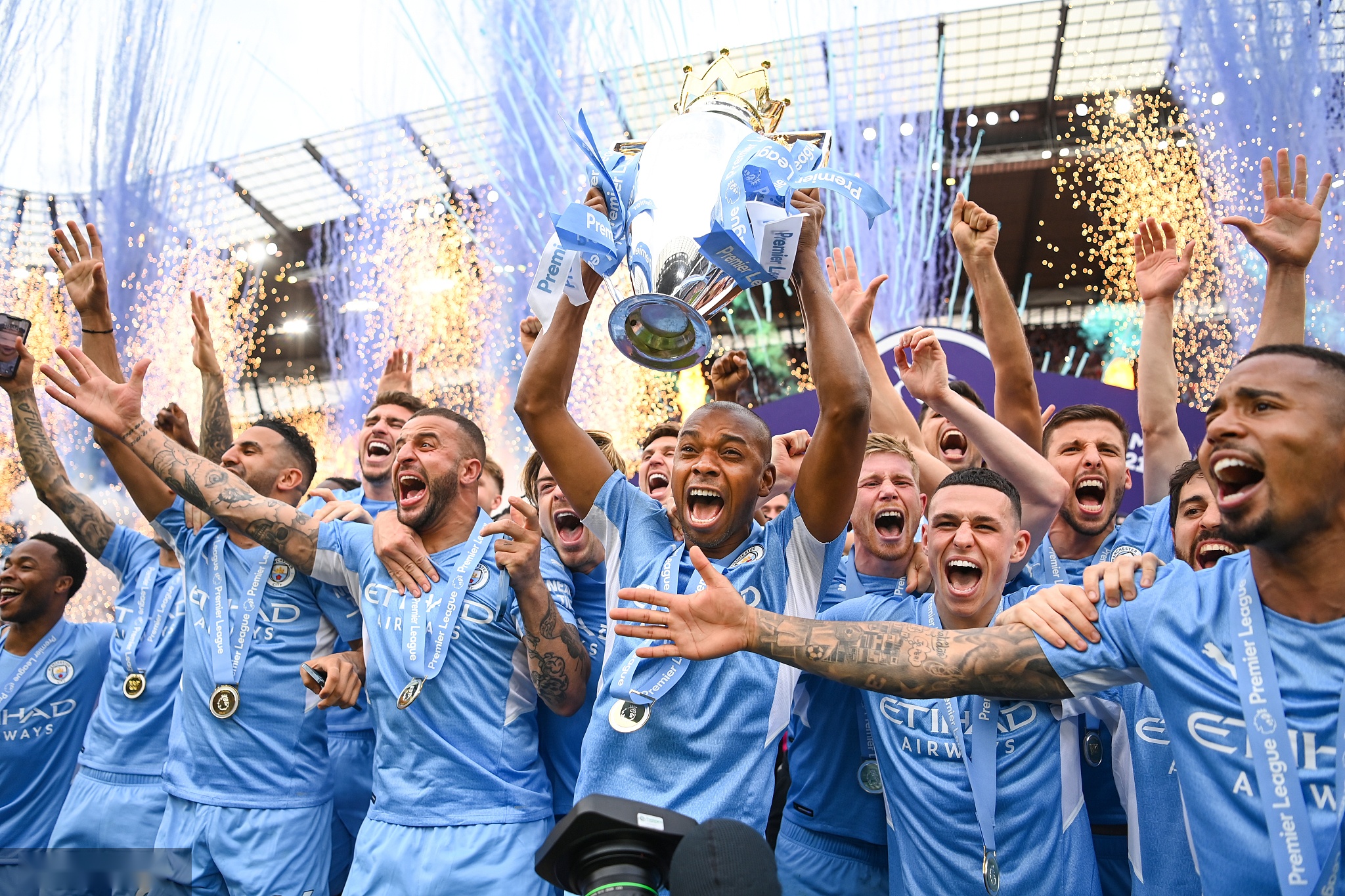 球直接破门 球直接破门